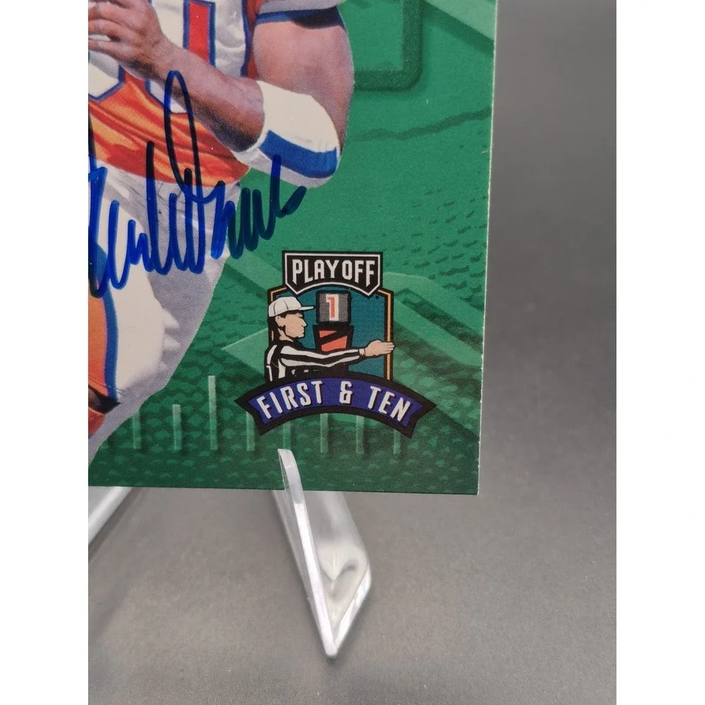 1997 Terrell Davis Playoff First and Ten #145 Autographed Denver Broncos W/ COA